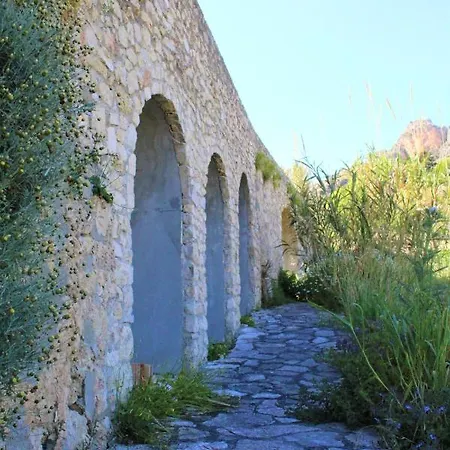 Vila Mulino Di Bayda